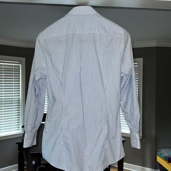 Lot of 4 New Vince Camuto Dress Shirts - Picture 5 of 10